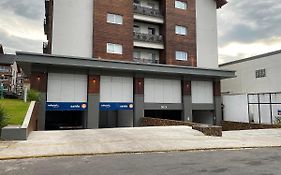 MRG - Moderno 2D - Vita Boulevard a 2 minutos da Rua Coberta
